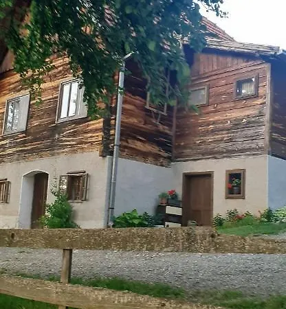 Kuca Za Odmor Kalina Case de vacanță
